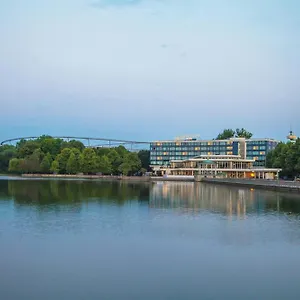 Courtyard By Marriott Maschsee Ганновер